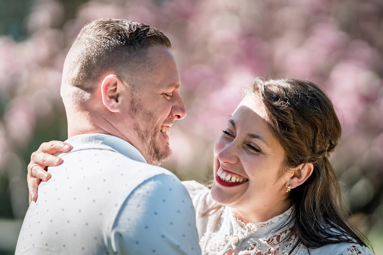 un jolie séance engagement, faite a Troyes par un photographe de mariage professionnel.
